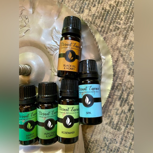 🔥Aroma Fan Diffuser Aromatherapy with 8 Essential Oils🔥 NEW - Picture 3 of 5